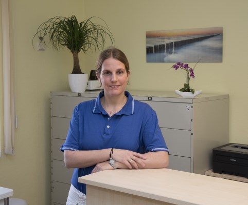 Dr. med. Bettina Schroeder Dr. med. Bettina Schroeder
