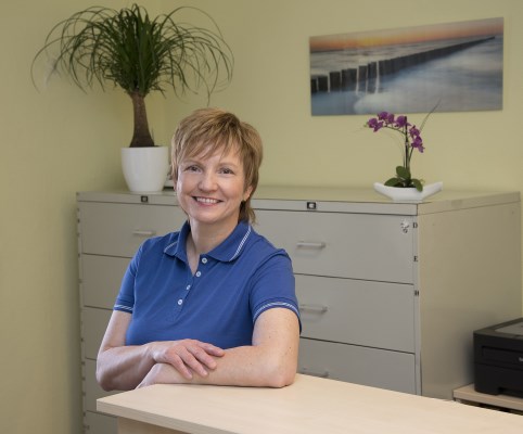 Frau Simone Feldmann Frau Simone Feldmann